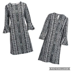 SOLD Grey Animal Print Scoop Neck Shift Dress, M